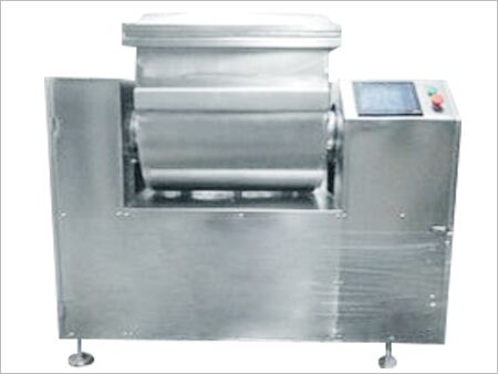 Vacuum dough mixer